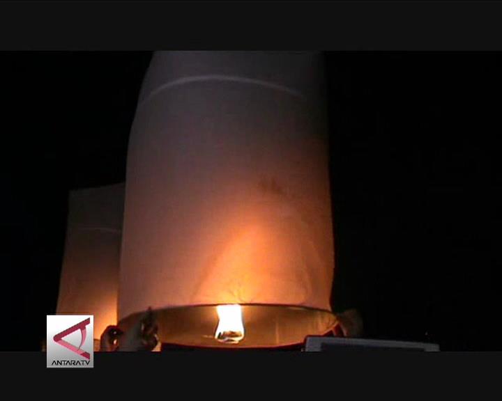 Peluncuran 3.000 Lampion Untuk Perdamaian