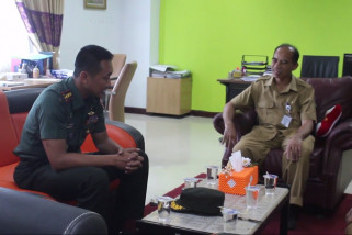 Dandim Tanah Grogot Kunjungi Media Center Kominfo Paser