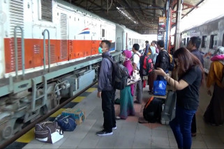 Empat kereta tiba terlambat di Stasiun Madiun
