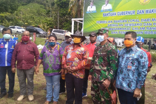 Wagub Klemen Tinal imbau warga Papua cegah COVID-19