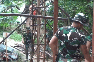 Bhakti TNI wujudkan mimpi keluarga kurang mampu miliki rumah layak huni