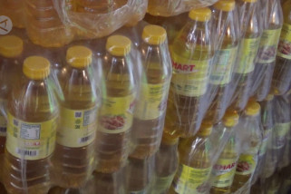 Kalsel siapkan 10.000 liter minyak goreng untuk operasi pasar