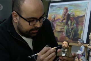 Seniman Mesir buat patung miniatur 100 tokoh dunia berpengaruh