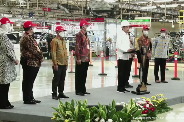 Presiden Jokowi lepas ekspor mobil perdana ke Australia - ANTARA News