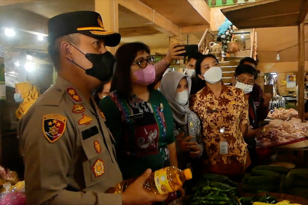 Polres Temanggung awasi distribusi minyak goreng di pasaran