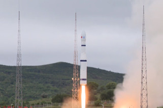 China luncurkan 16 satelit dalam satu roket