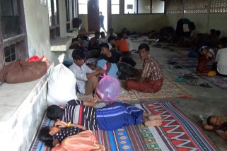 110 imigran Rohingya di Aceh direlokasi ke penampungan sementara