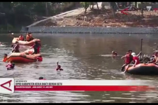 DPRD Kabupaten Bogor kerja bakti bersih-bersih setu
