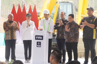 Presiden Jokowi buka pembangunan pusat pelatihan sepak bola di IKN
