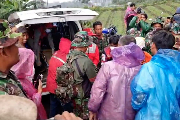 8 korban tewas pendaki Gunung Marapi berhasil dievakuasi - ANTARA News