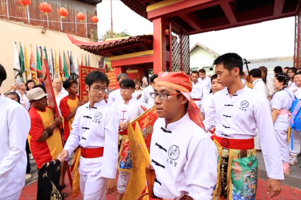 Menyaksikan kemeriahan perayaan Cap Go Meh di Gorontalo