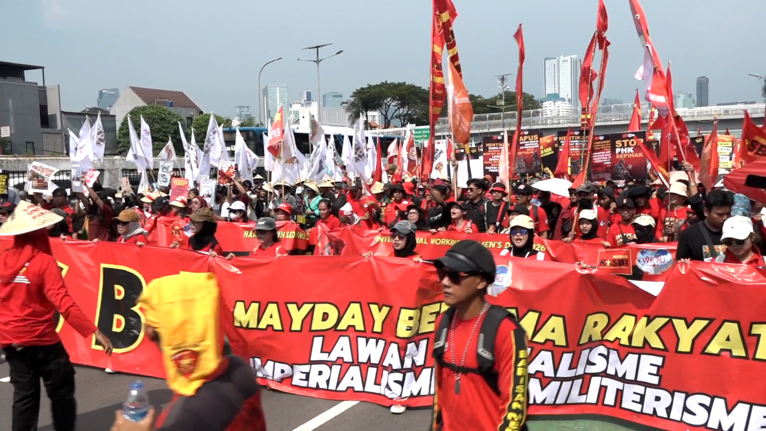 Komisi III siap jadi penjamin aktivis dan buruh yang terjerat hukum